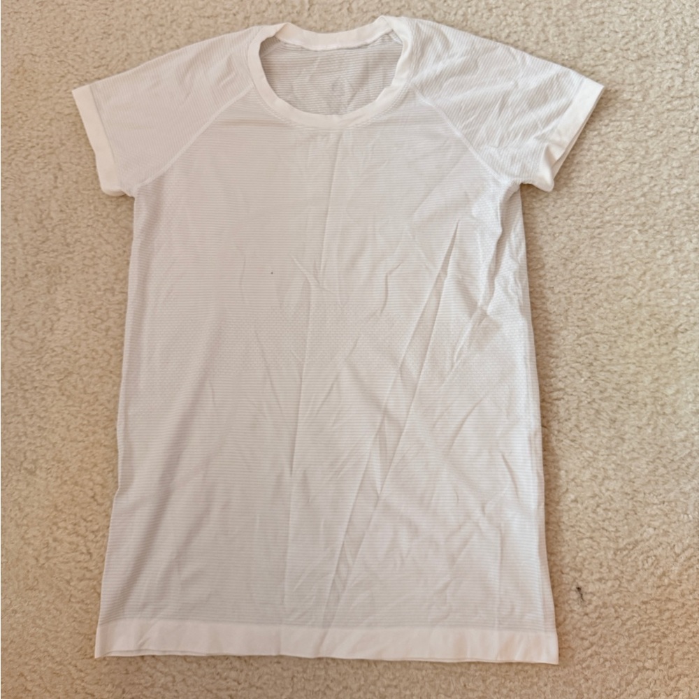 Lululemon white waist length swiftly tech